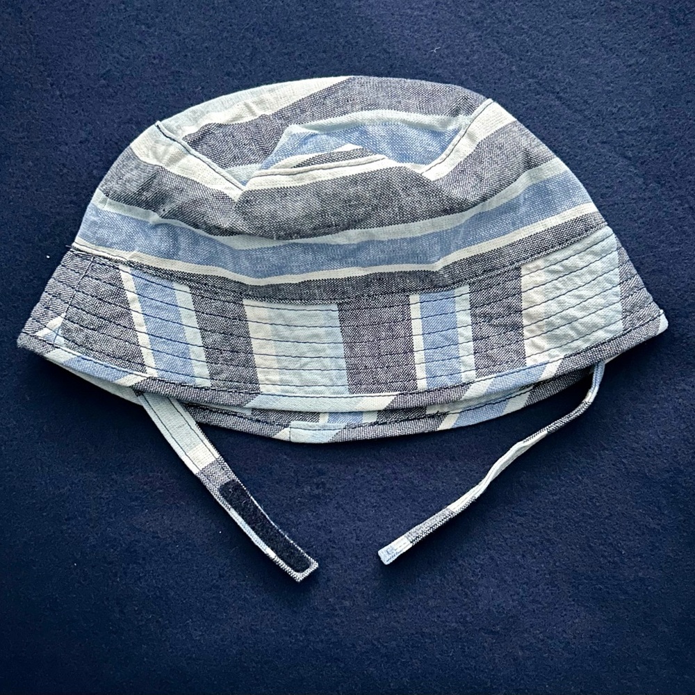 Janie and Jack Boys Bucket Hat,  12-18 months, Velcro closure chin strap